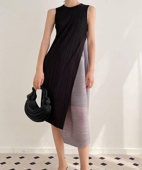 Half Flare Pleated Dress