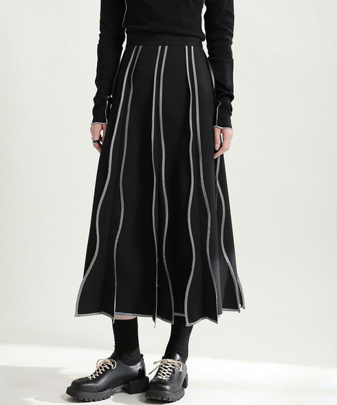 Wave Line Skirt