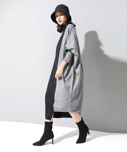 Bicolor batwing knit dress
