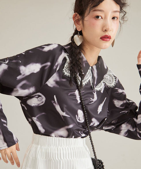 Feather Print Lace Collar Blouse