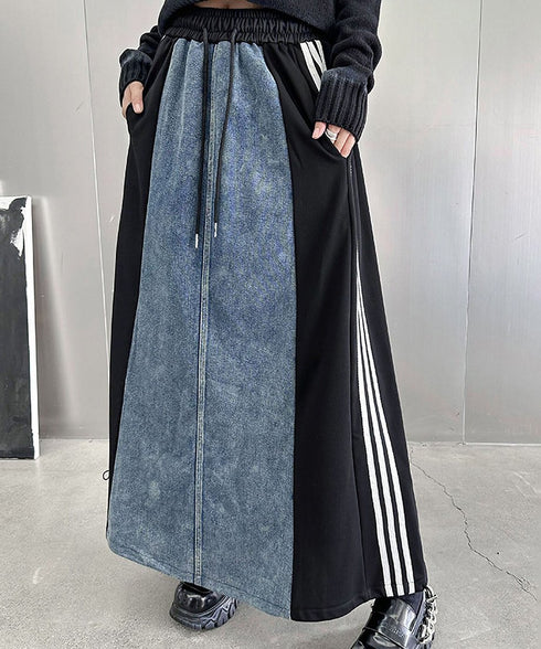 Side Line Denim Skirt