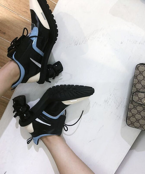 Blocking Curl Heel Bootie