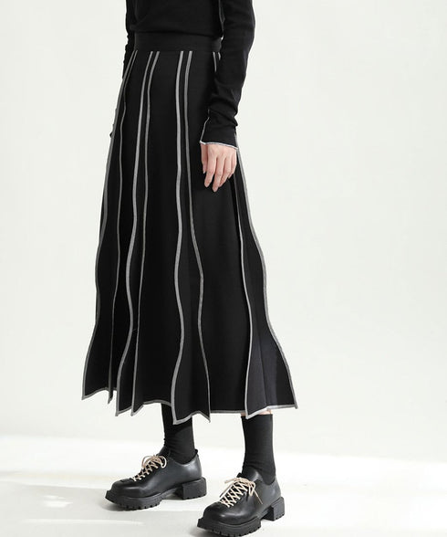 Wave Line Skirt