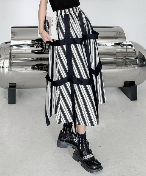 String Ribbon Flare Skirt