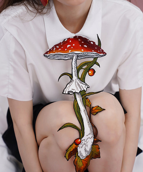 Mushroom Berry Tie