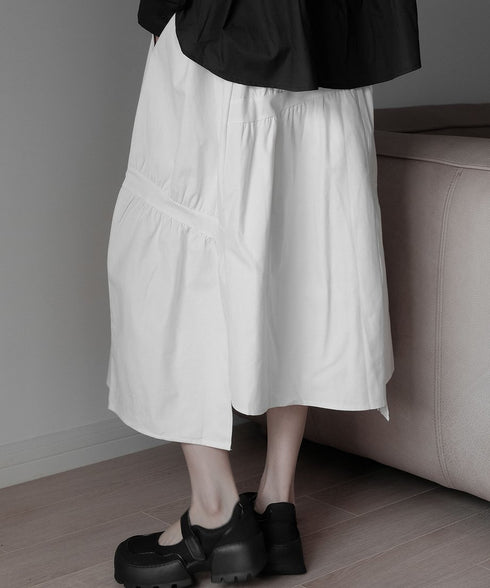 Asymmetric Switching Flare Skirt