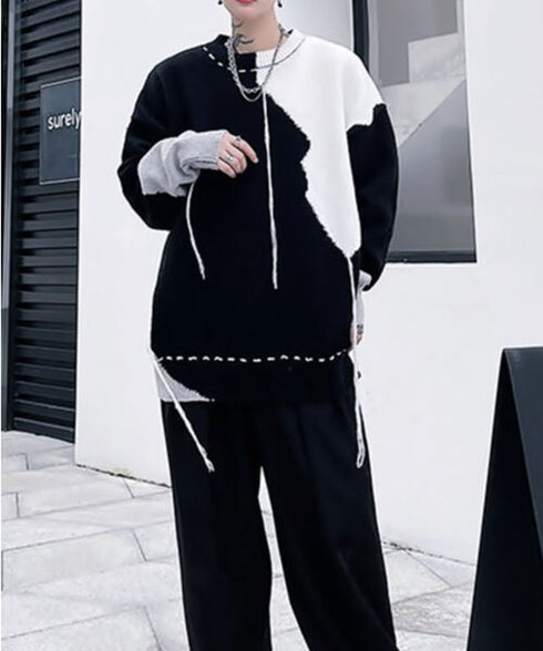 Stitched Bi-Color Knit