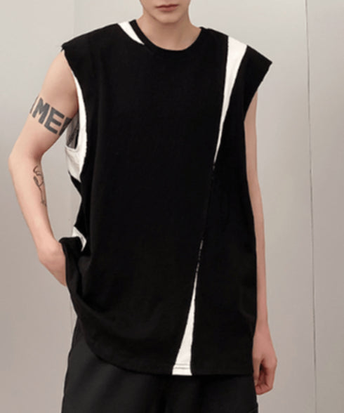 Bicolor Slit Sleeveless Top
