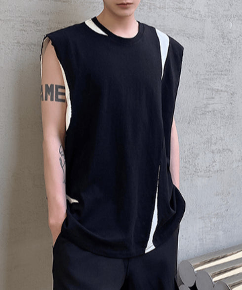 Bicolor Slit Sleeveless Top