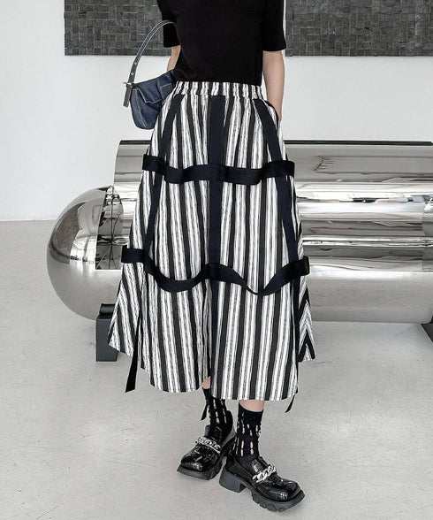 String Ribbon Flare Skirt