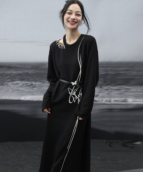 Line Art Embroidery Long Dress