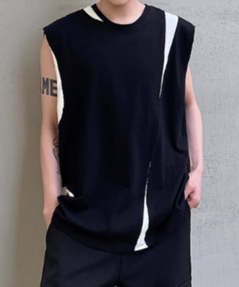 Bicolor Slit Sleeveless Top