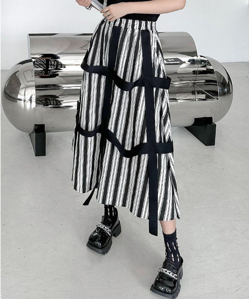 String Ribbon Flare Skirt