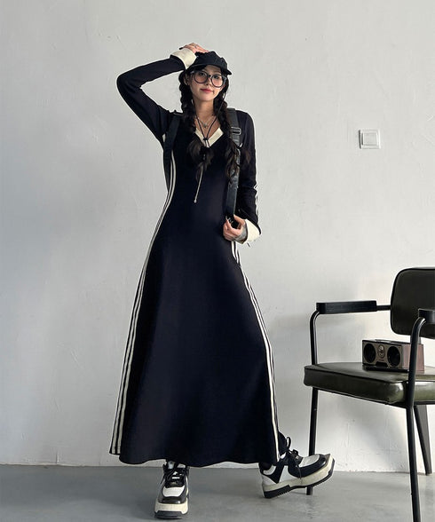 Side Line V-neck Dress