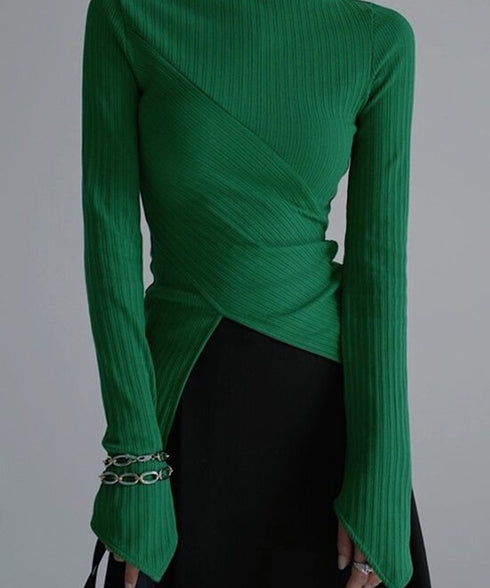 Diagonally Neck Asymmetry Top