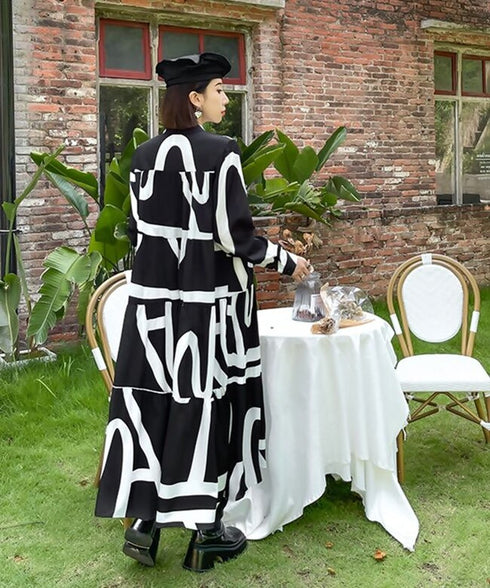 Graphic Pattern Maxi Dress