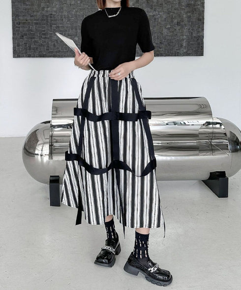 String Ribbon Flare Skirt