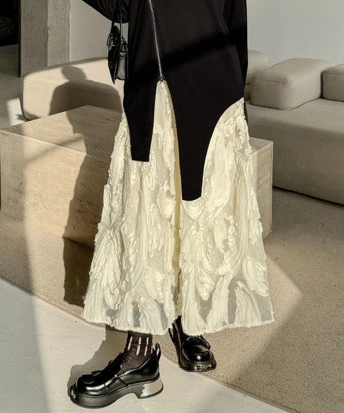 Three-dimensional Pattern Skirt