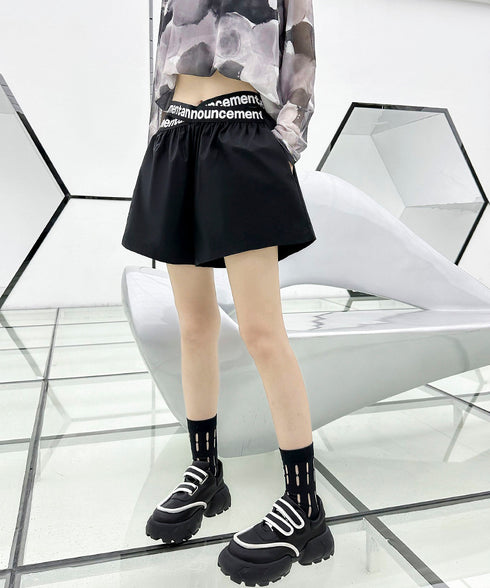 Cross Line Waist Shorts