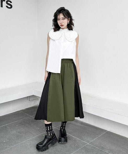 Side Pleat Wide Pants