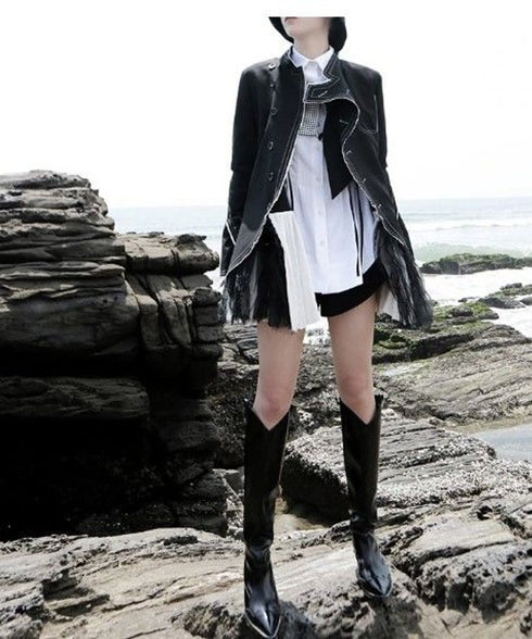 white pleated loose blouse