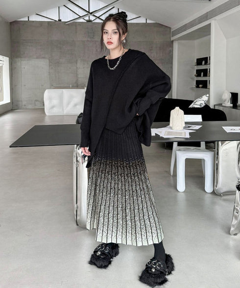 Gradation Pleat Skirt
