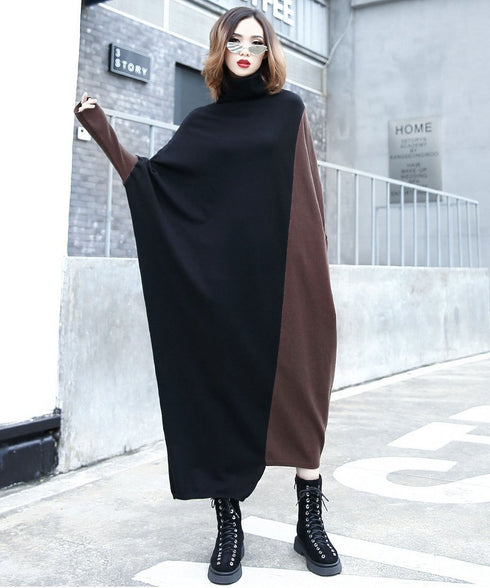 Bicolor batwing knit dress