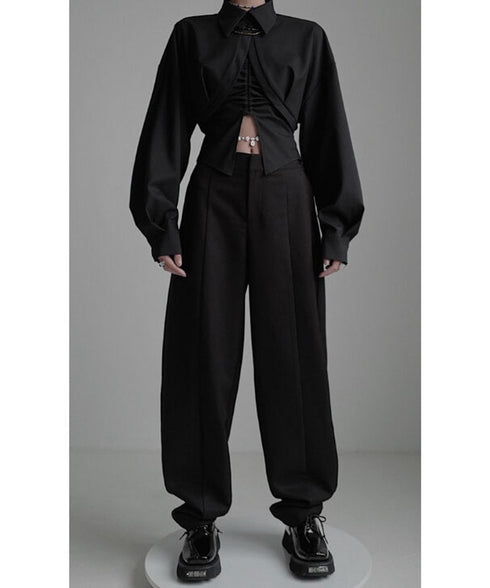 Round Tail Cropped Blouse