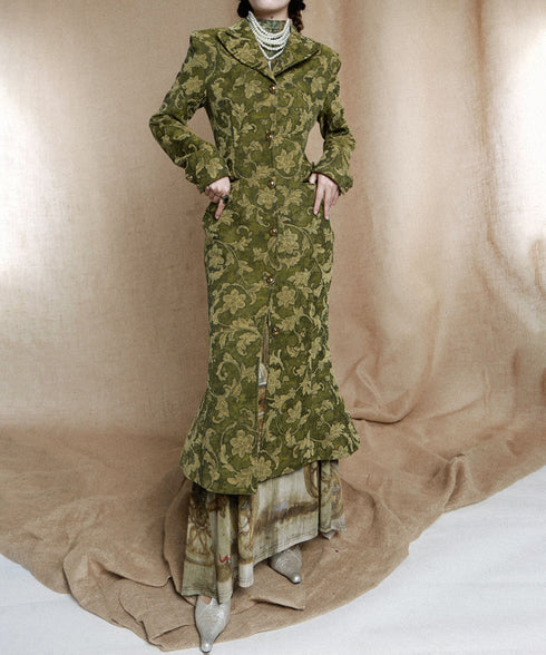 Art Full Open-back Dress