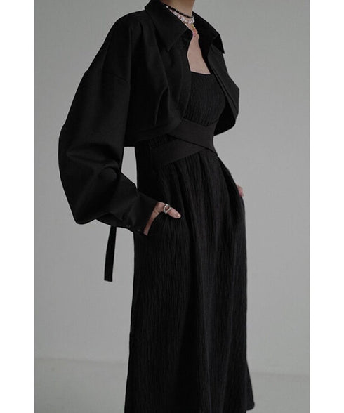 Round Tail Cropped Blouse