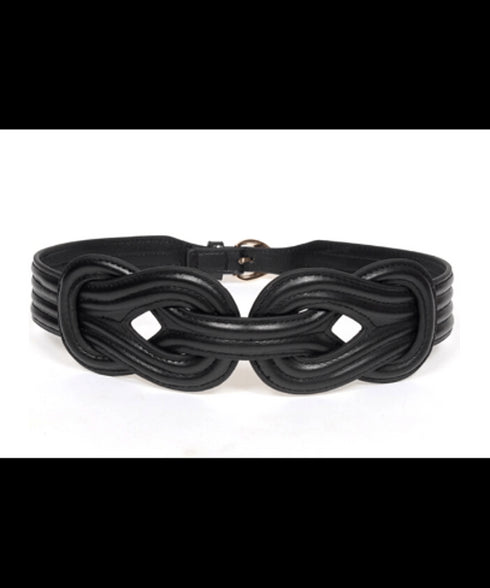 black fashion belt