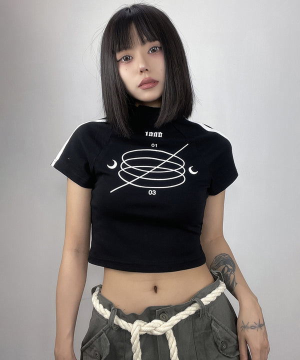 Sideline Cropped Top