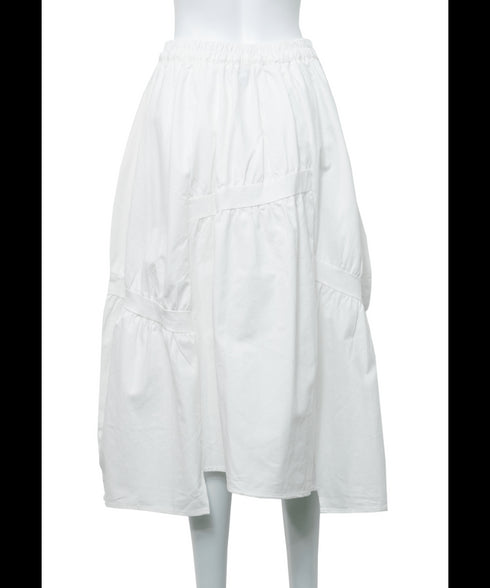 Asymmetric Switching Flare Skirt