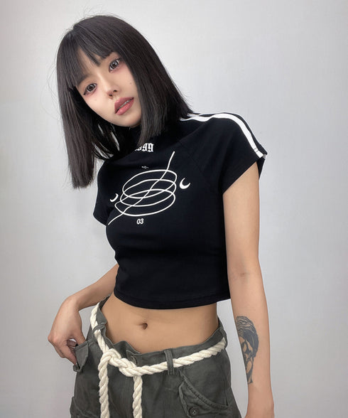 Sideline Cropped Top