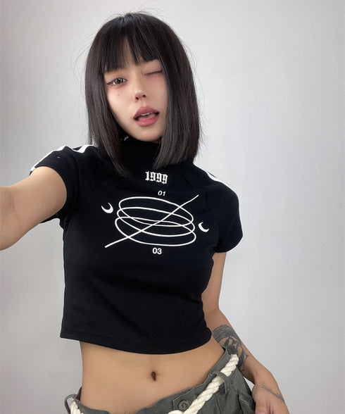 Sideline Cropped Top