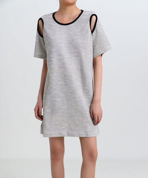 Cutout Shoulder Relax Top