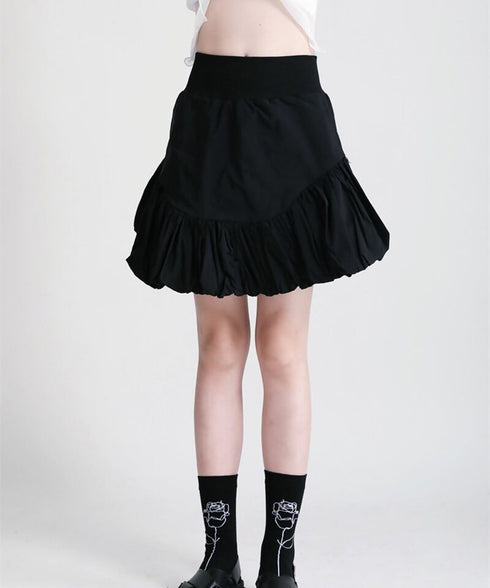 Curved Frill Short Skirt