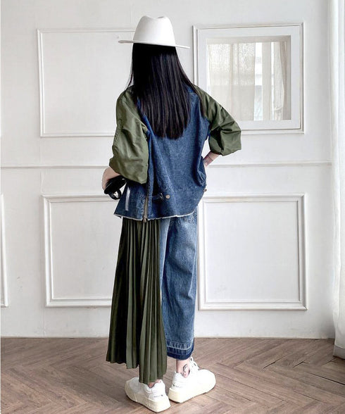 Side Pleat Denim Pants