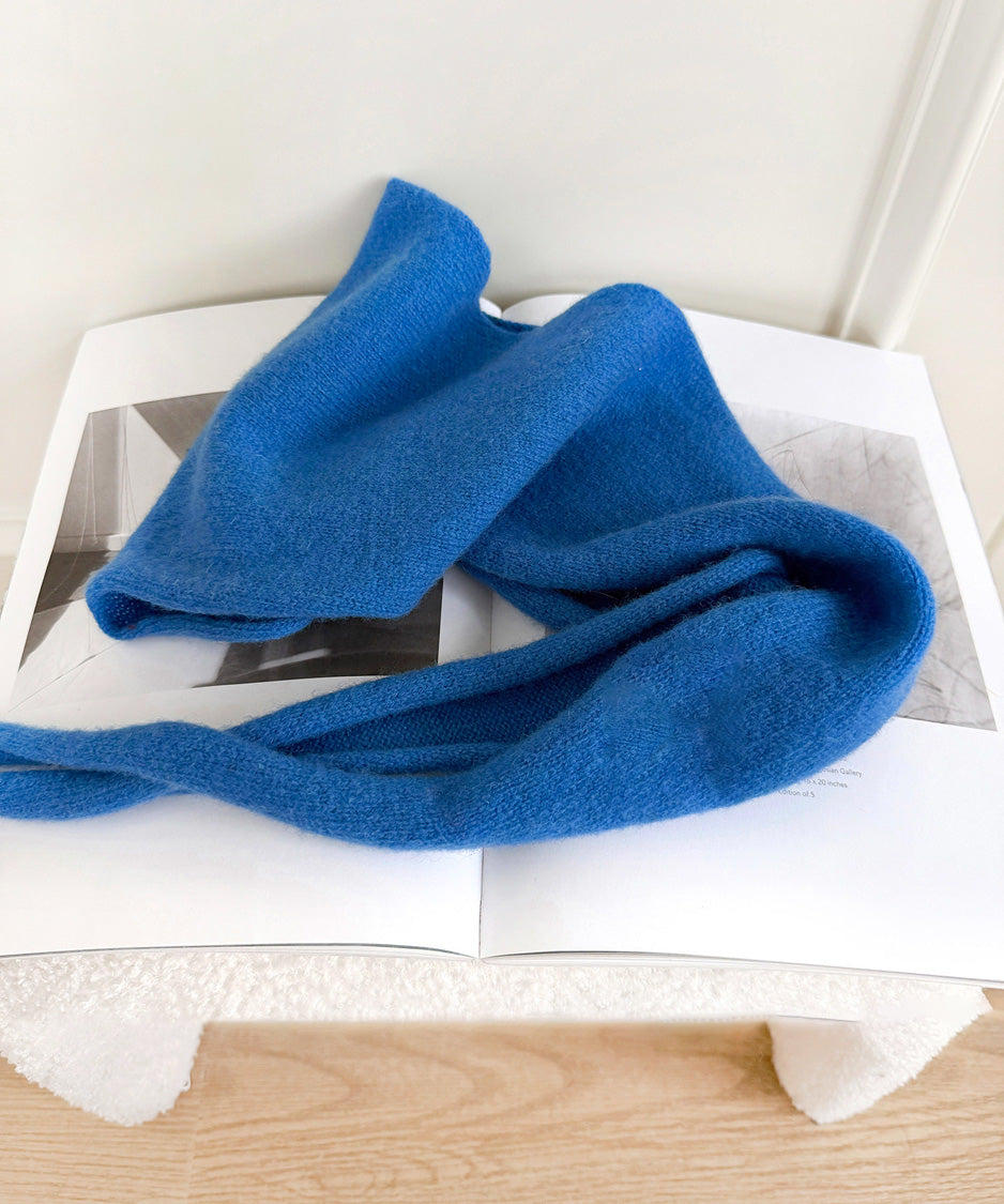 Triangle Tie Knit Scarf