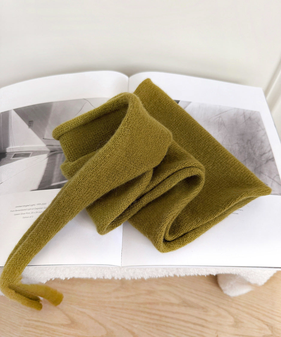 Triangle Tie Knit Scarf