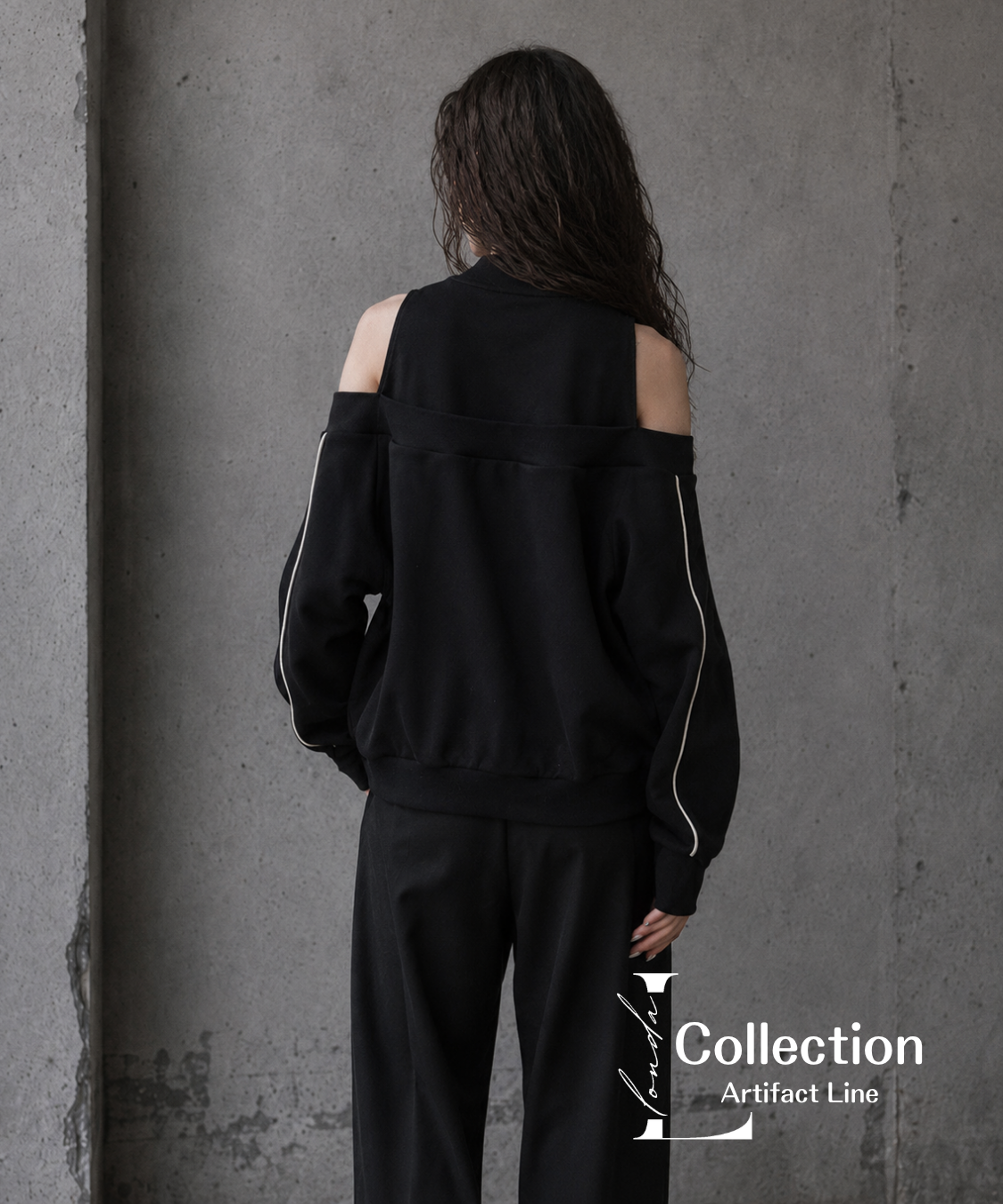 Open Shoulder Zip Top