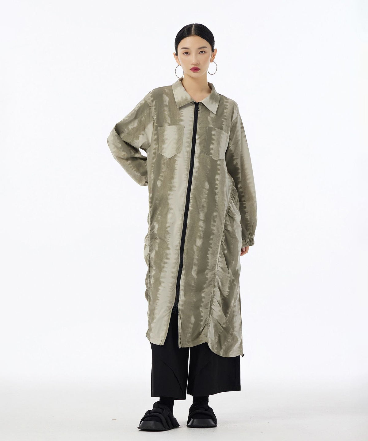 Glare Texture Zip Top