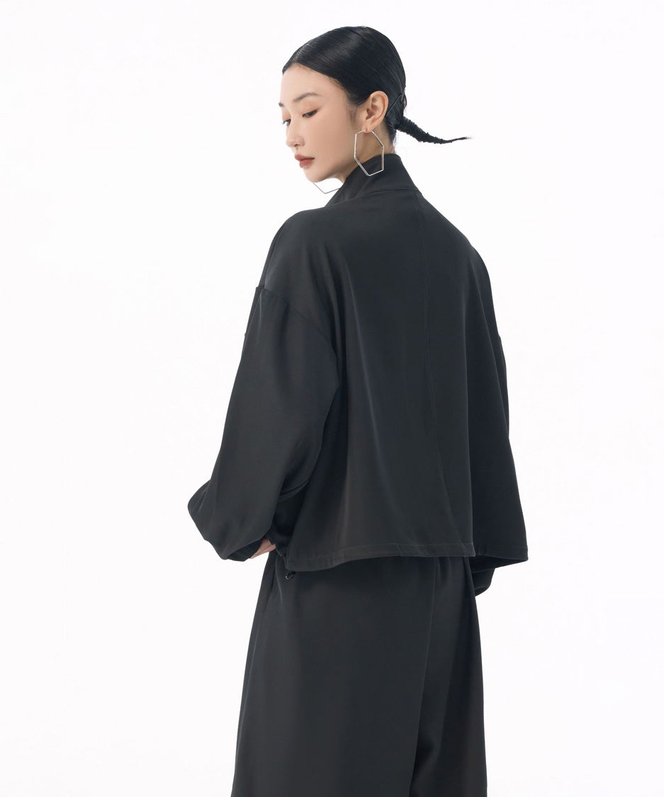 MultiPocket ZipUp Top