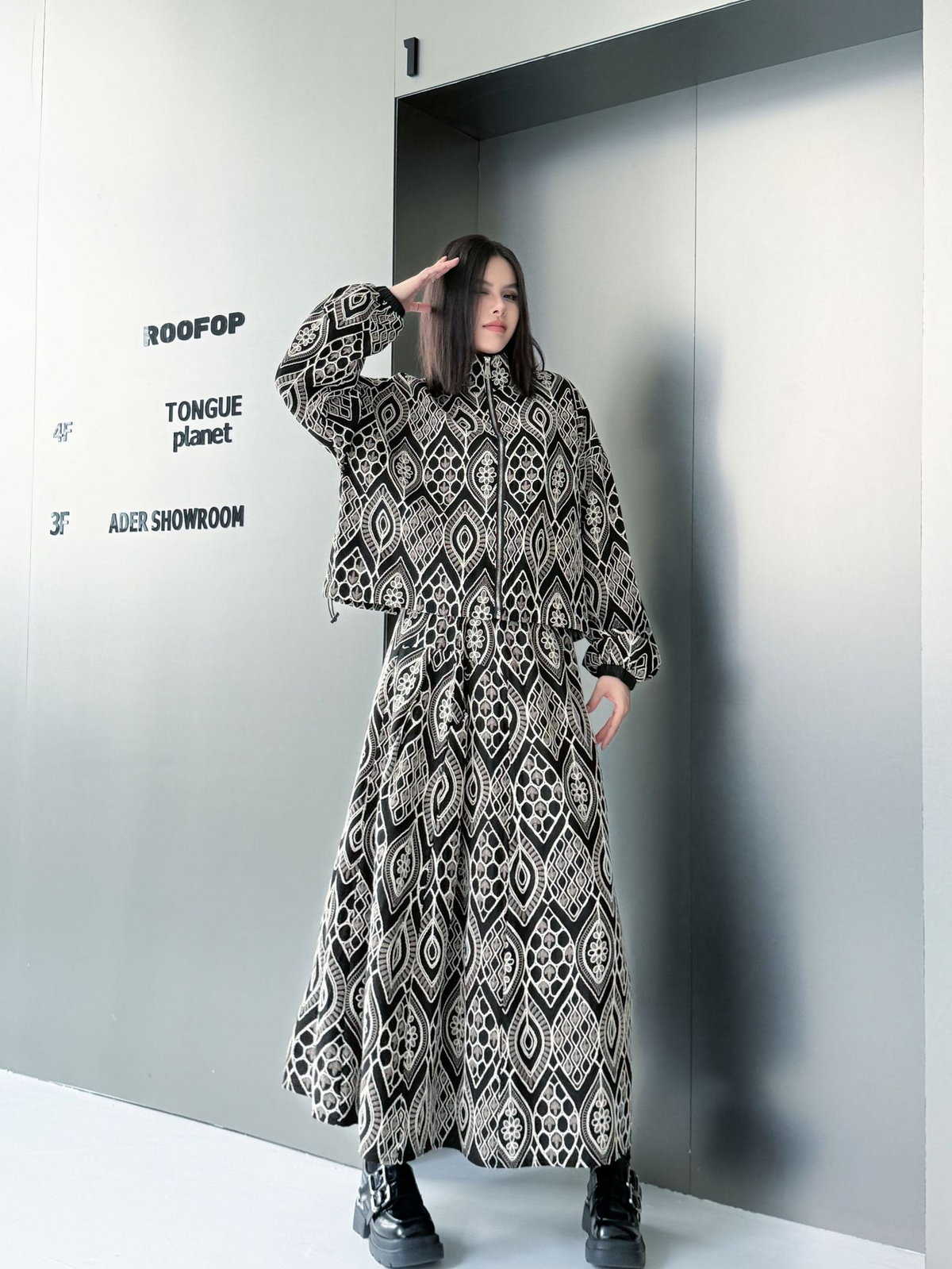 Geometric Jacquard Series