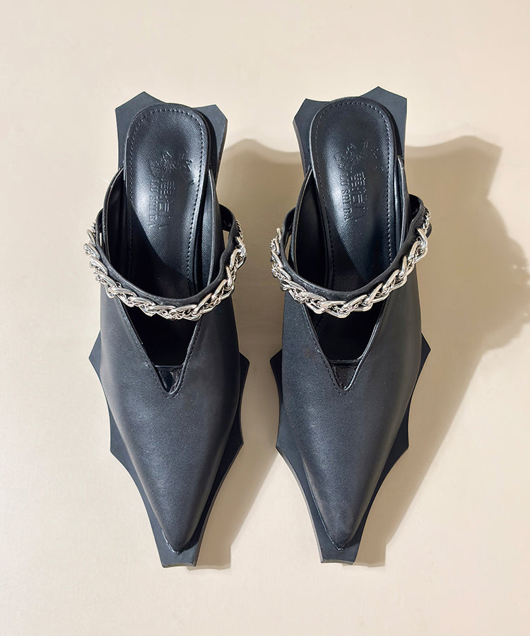 Chain Strap V-Cut Mules