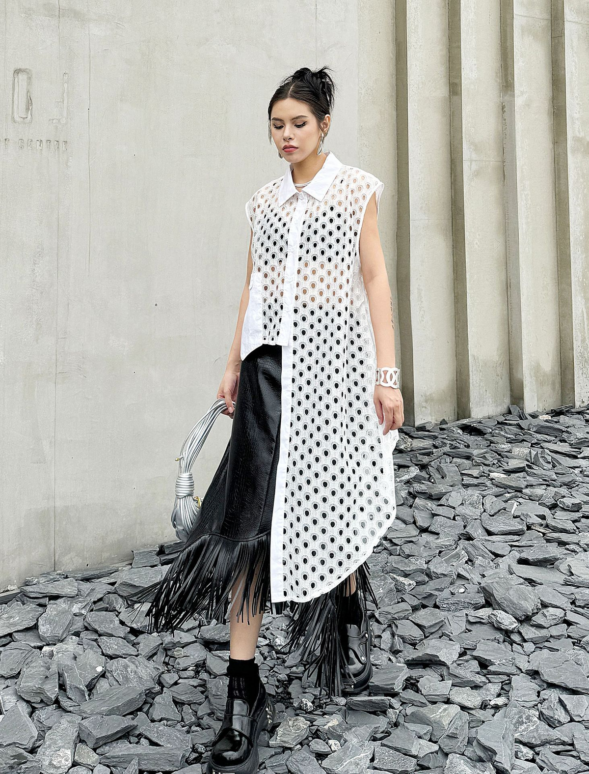 Eyelet Mesh Sleeveless Shirt