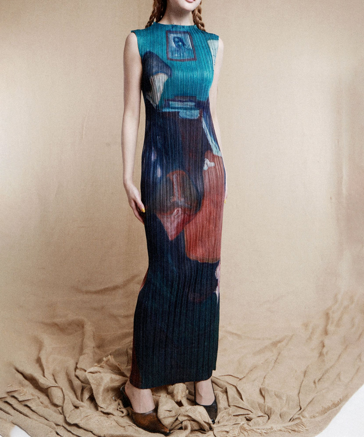 Painting Motif Sleeveless Dress