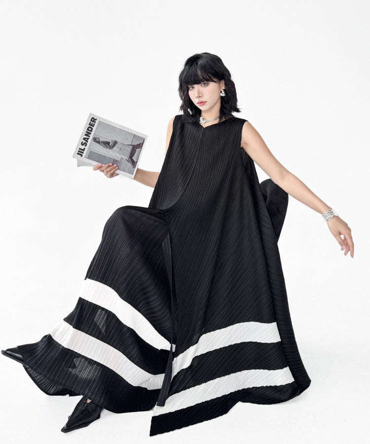 Pleated Contrast Stripe Series