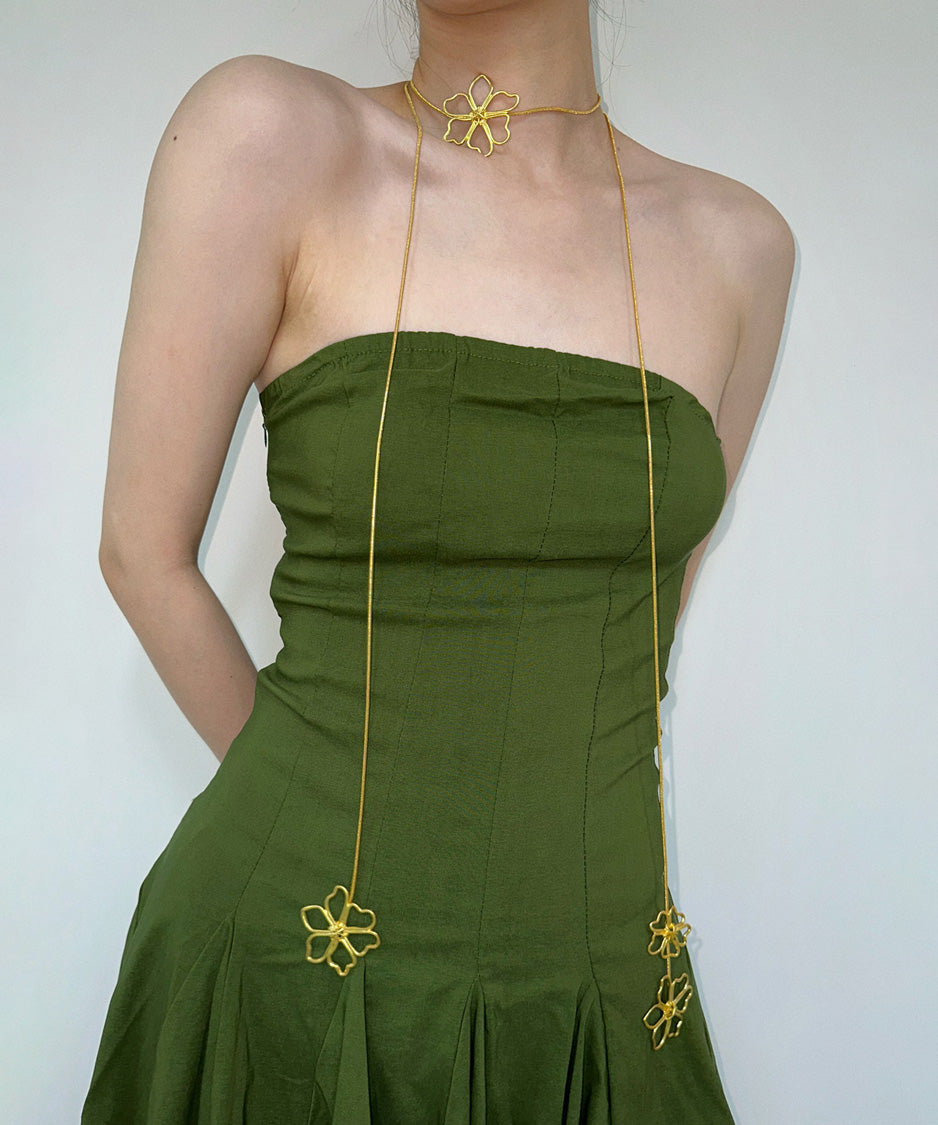 Petal Trace Necklace