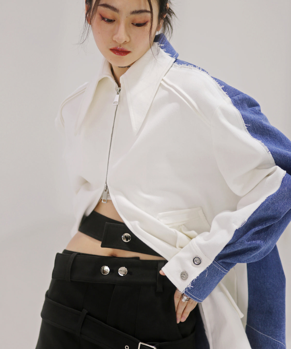 Dual-Tone Contrast Sleeve Jacket